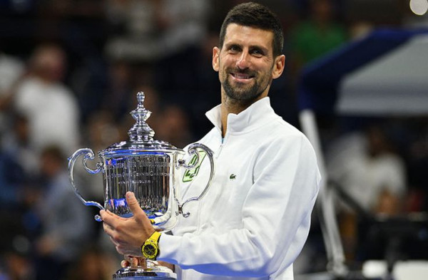 Thumbnail Djokovic Terima Penghargaan Olahragawan Terbaik Dunia Kelima Kalinya